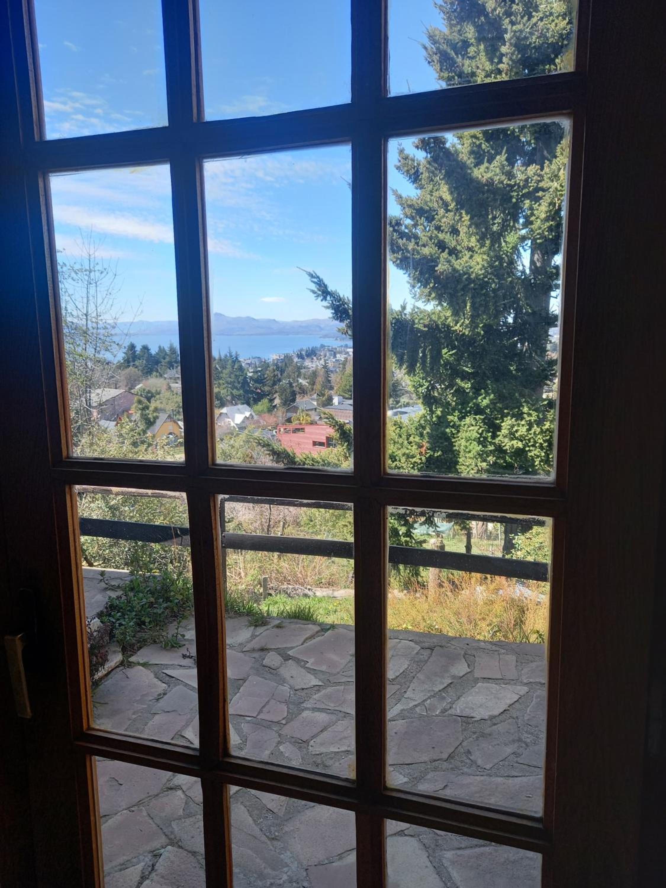 Casa con vista al lago