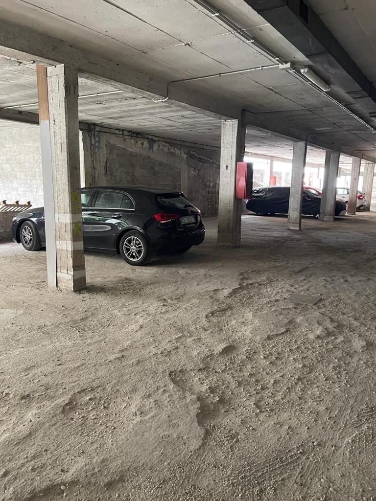 Trilocale con parcheggio privato Cinecittà