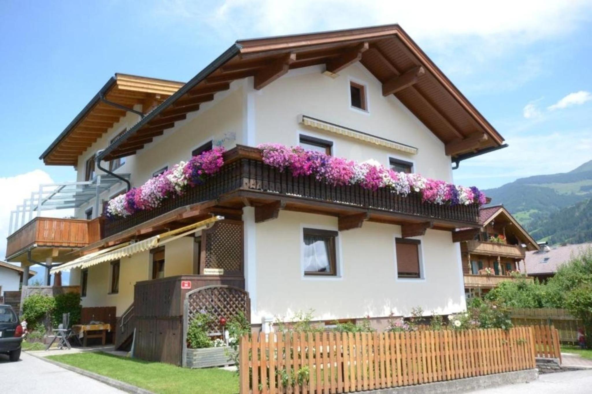 Ferienhaus Tirol Zillertal by FeWo-Plan Raffeiner UDEZ100