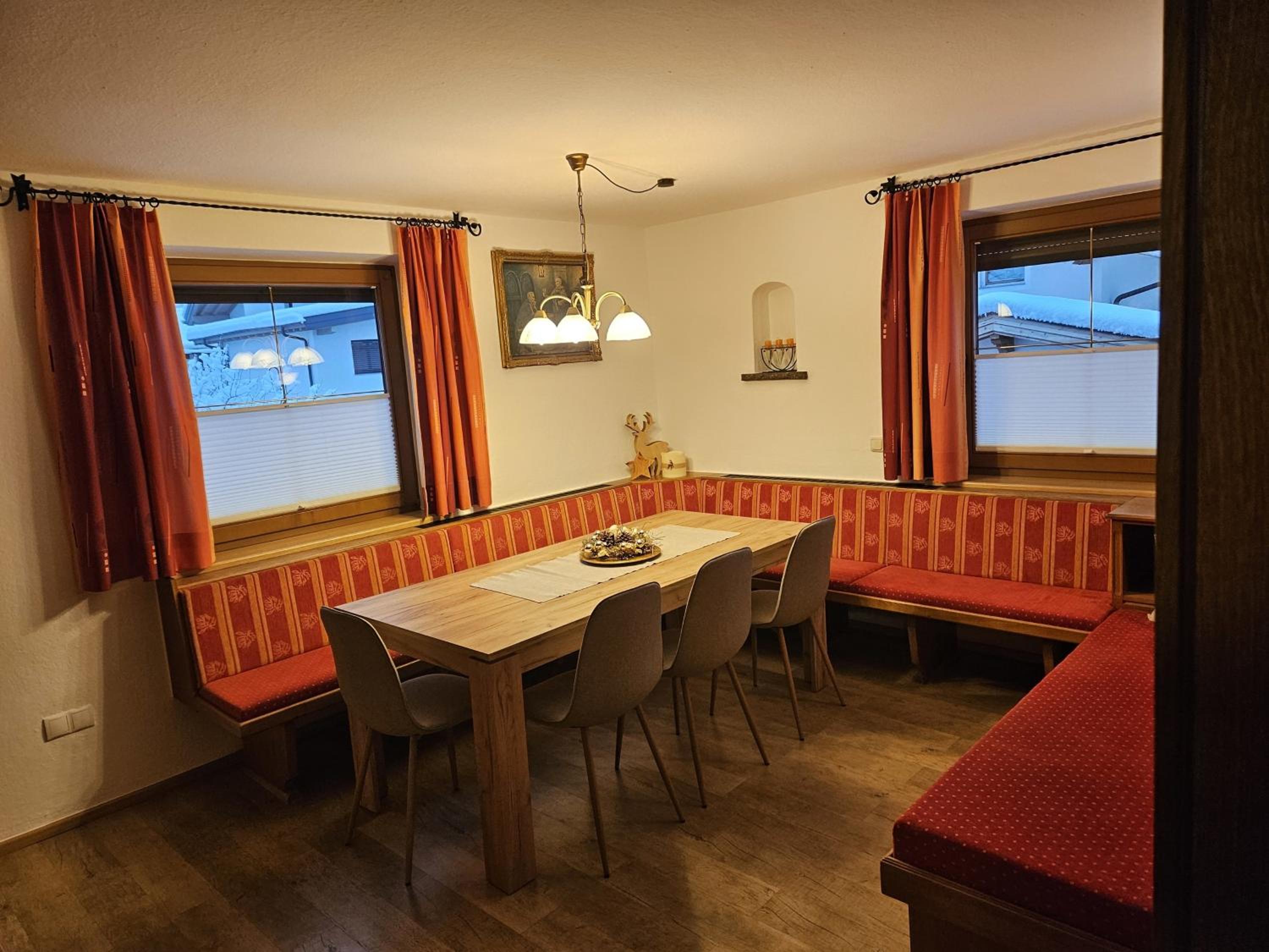Ferienhaus Tirol Zillertal by FeWo-Plan Raffeiner UDEZ100