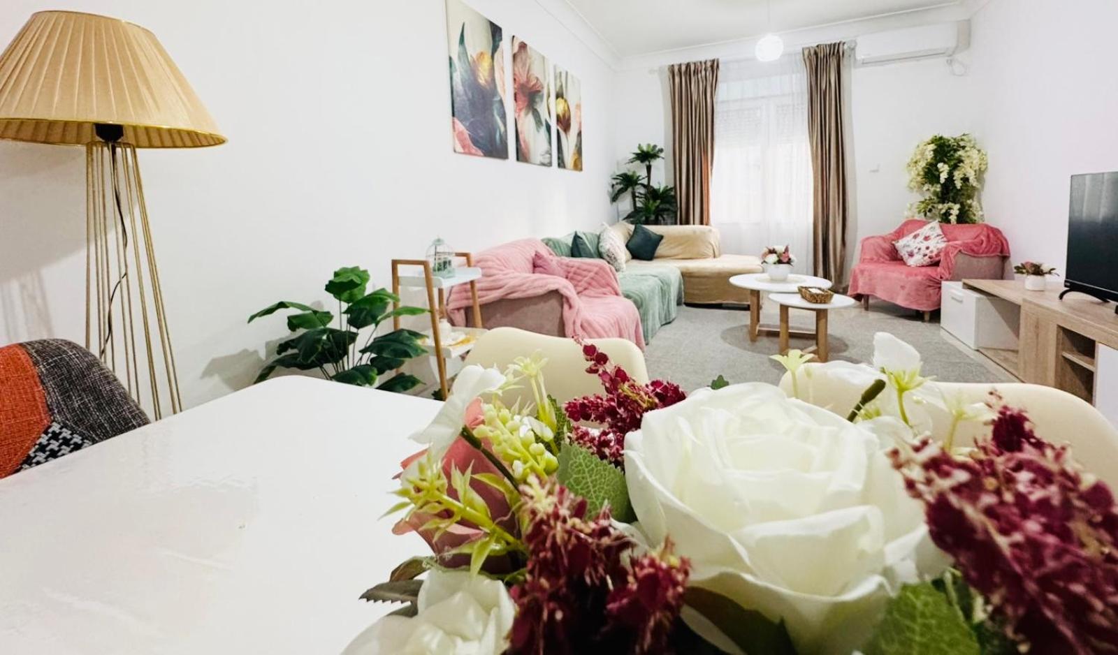 Appartement F5 spacieux équipé haut standing Mahelma Alger