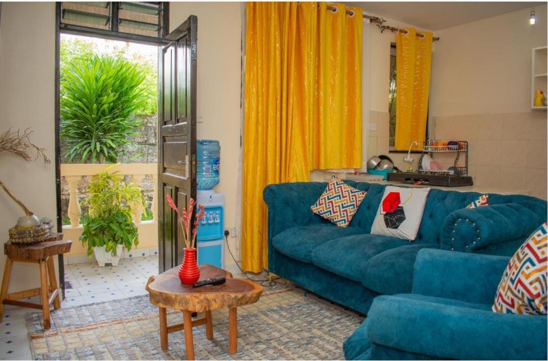 Zora homes