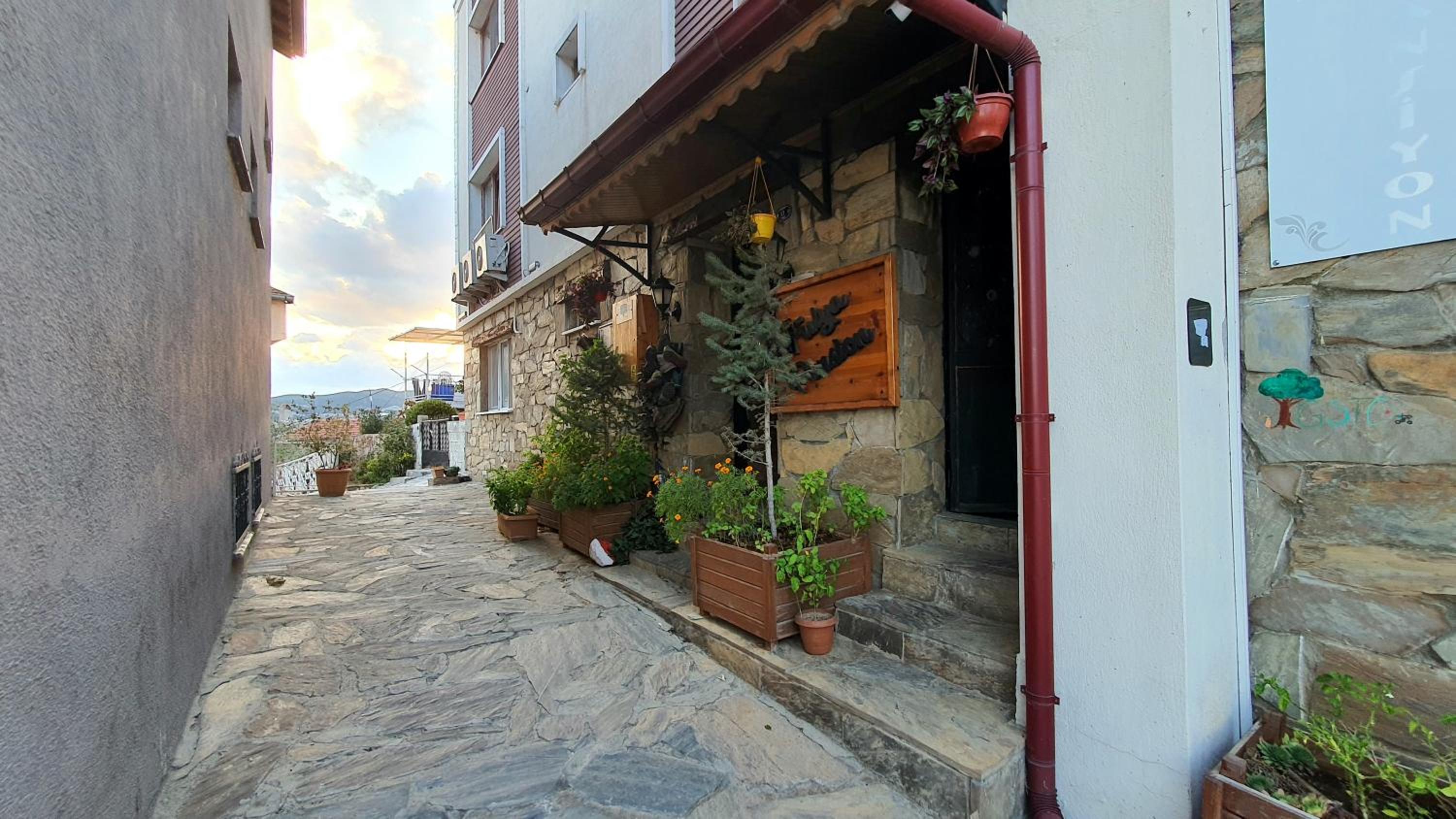 Fulya Pension