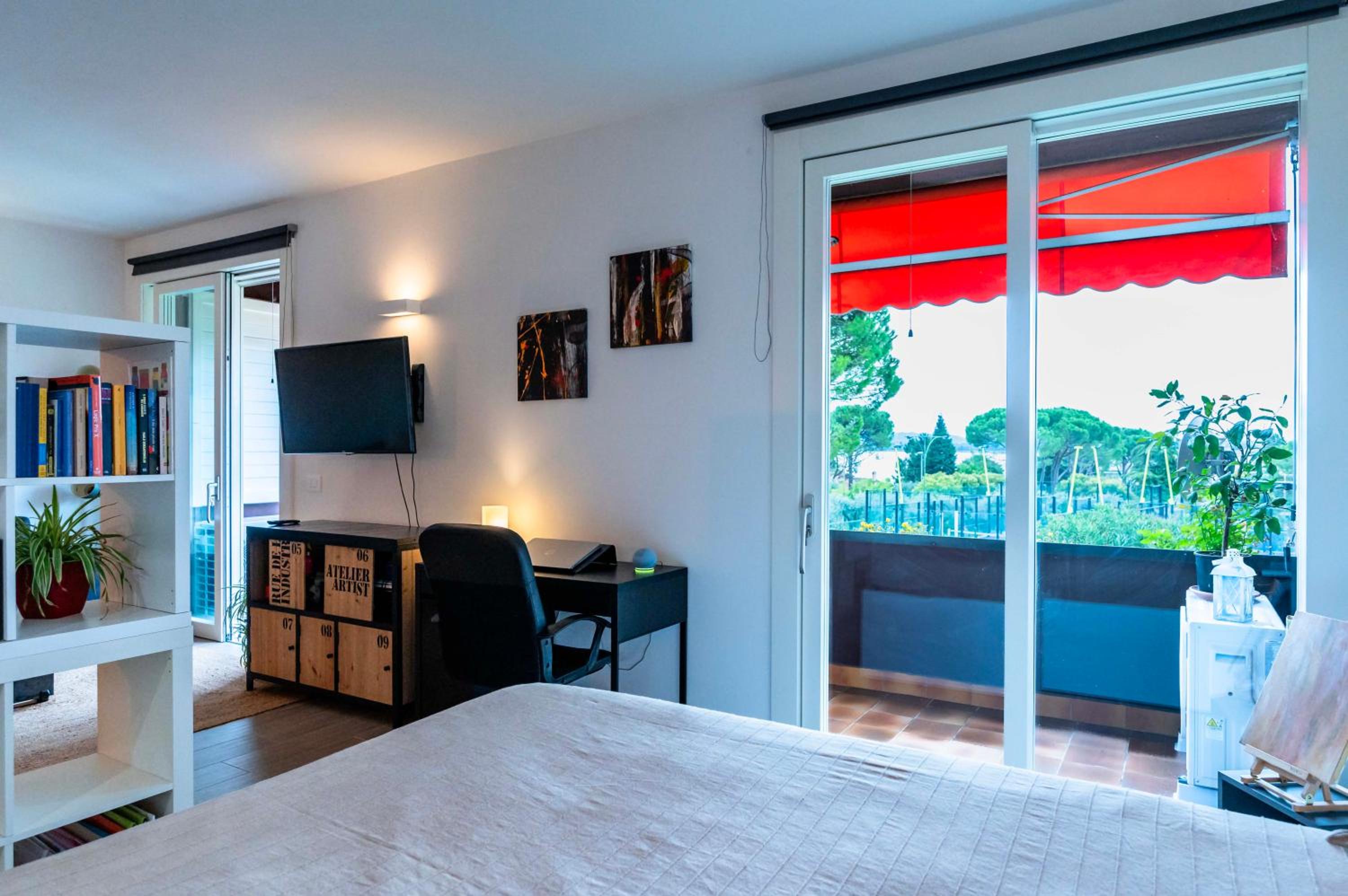 hotel room