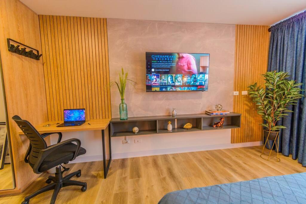 Hermosa Suite CoWork - Gym-WifI El Poblado