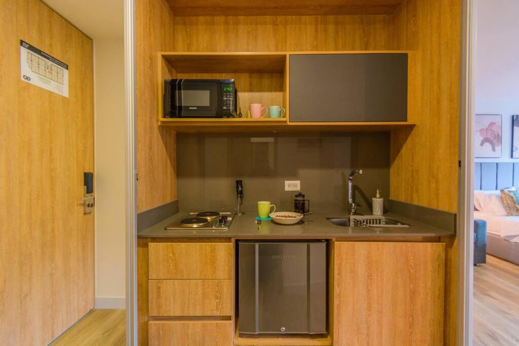 Hermosa Suite CoWork - Gym-WifI El Poblado
