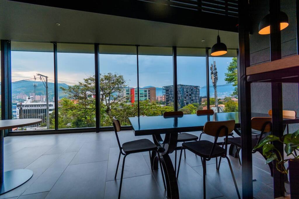 Hermosa Suite CoWork - Gym-WifI El Poblado