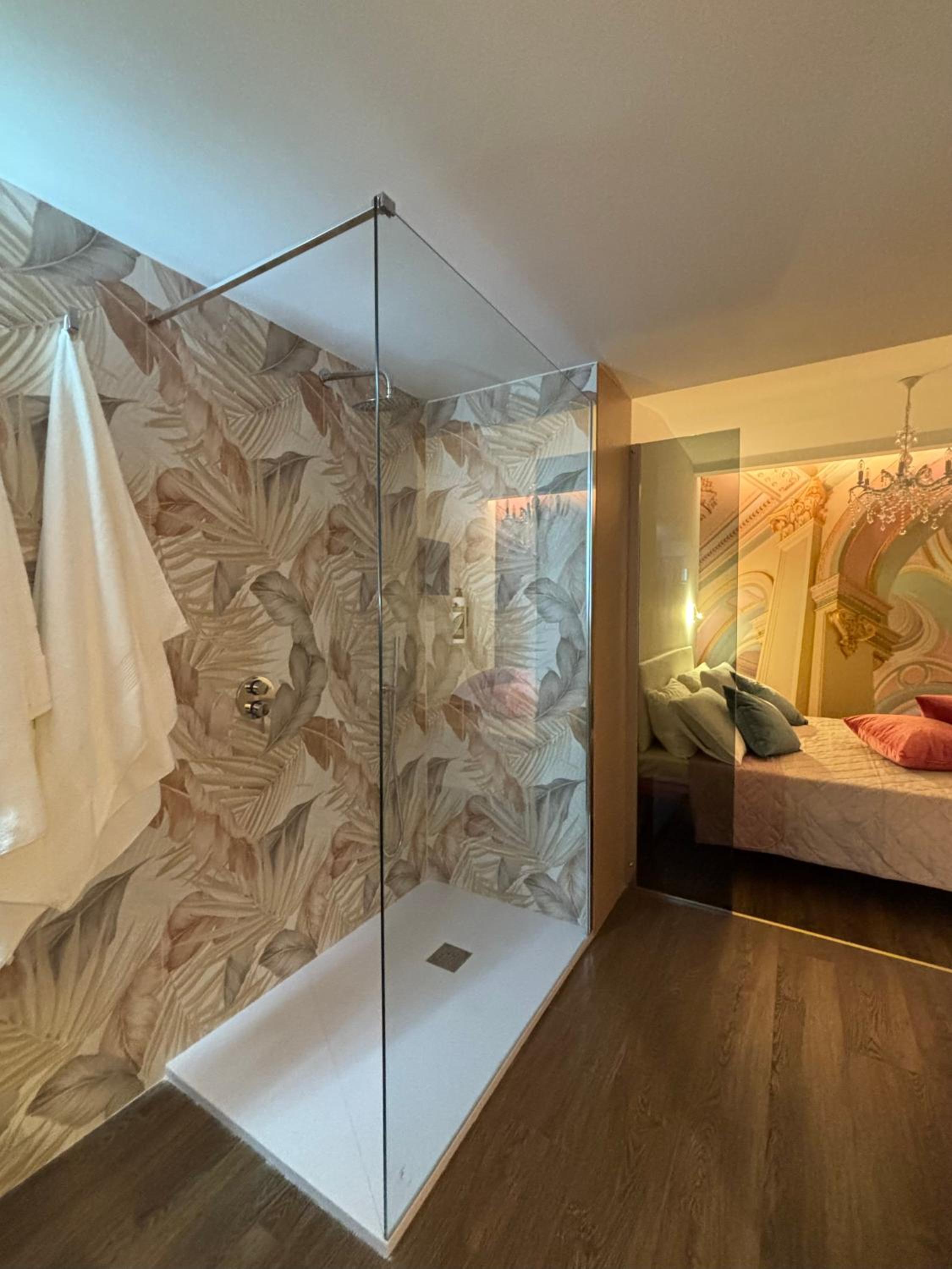 Atrium Regal Room