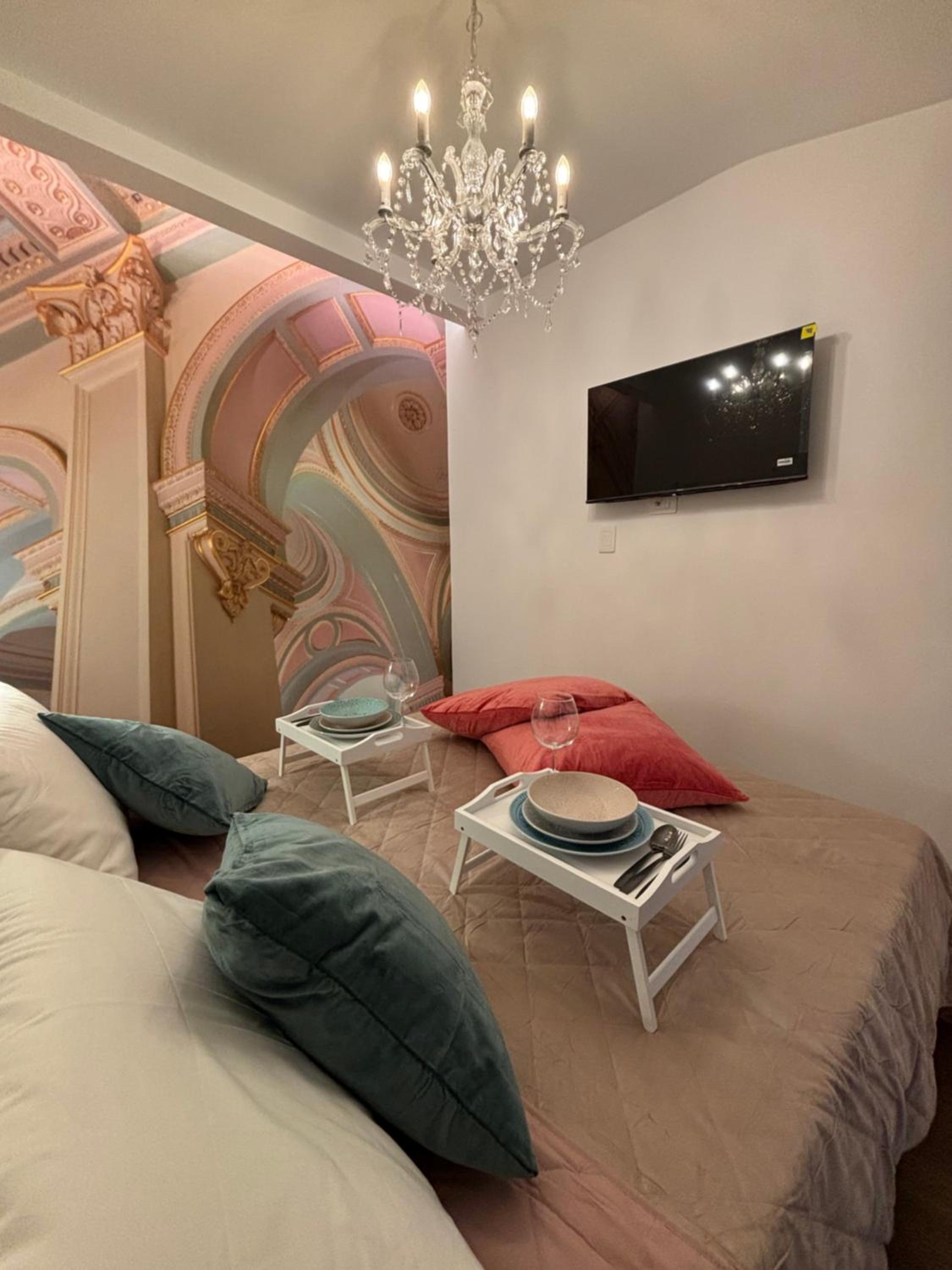 Atrium Regal Room