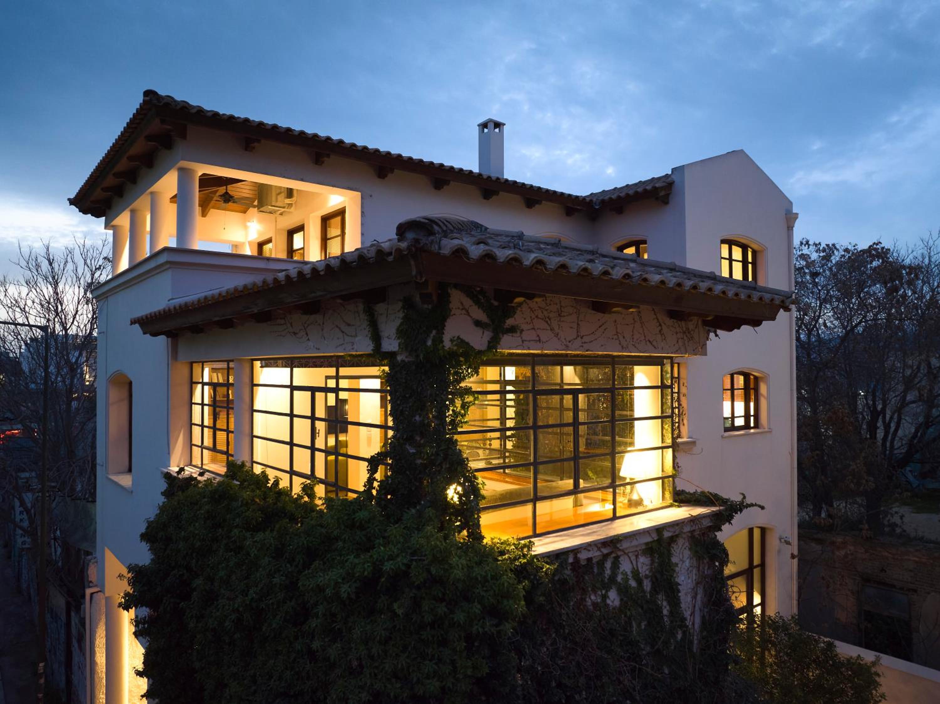 Ma Maison No8 Downtown Villa, Indoor Heated Pool