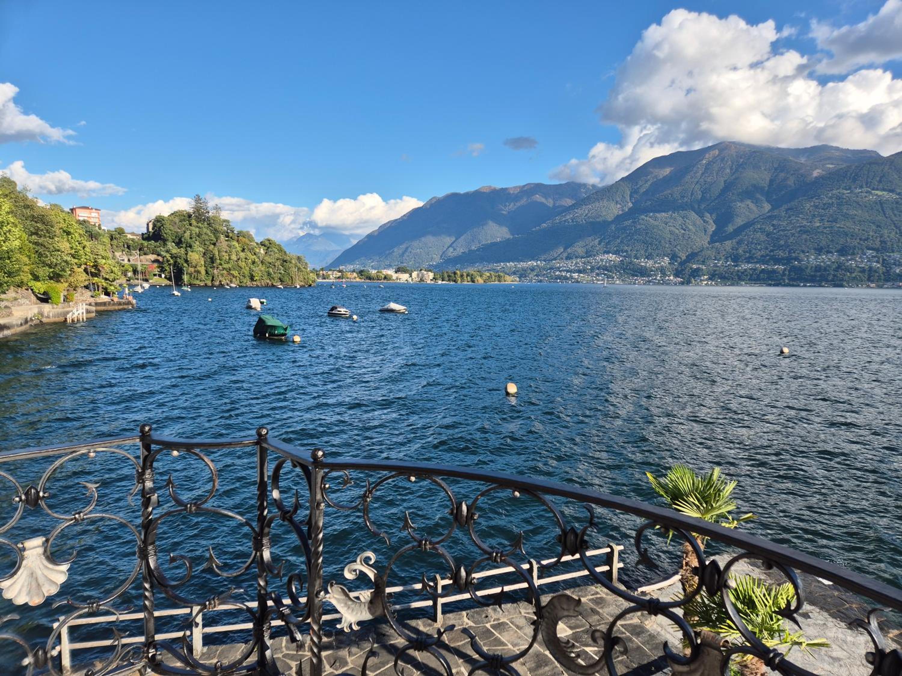 Seefront Villa in Ascona - Lago Maggiore, Ticino