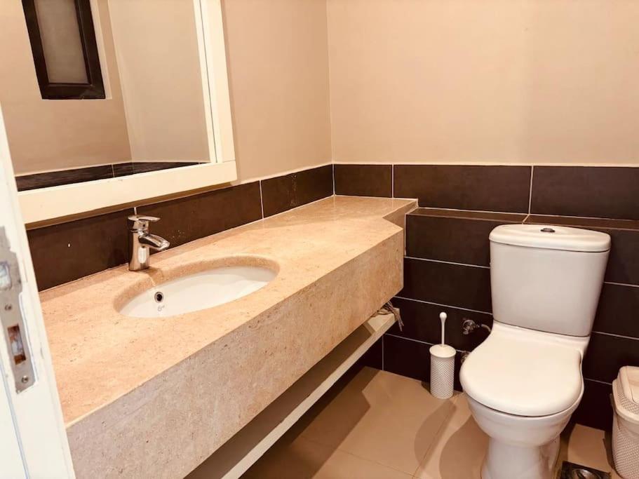 Sunset Haven in Tawila TownHouse