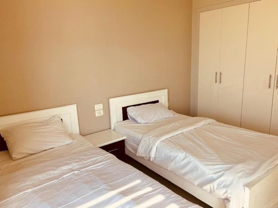 Sunset Haven in Tawila TownHouse