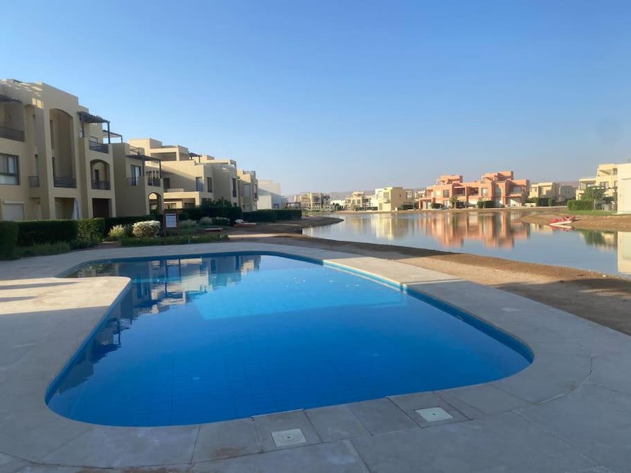 Sunset Haven in Tawila TownHouse