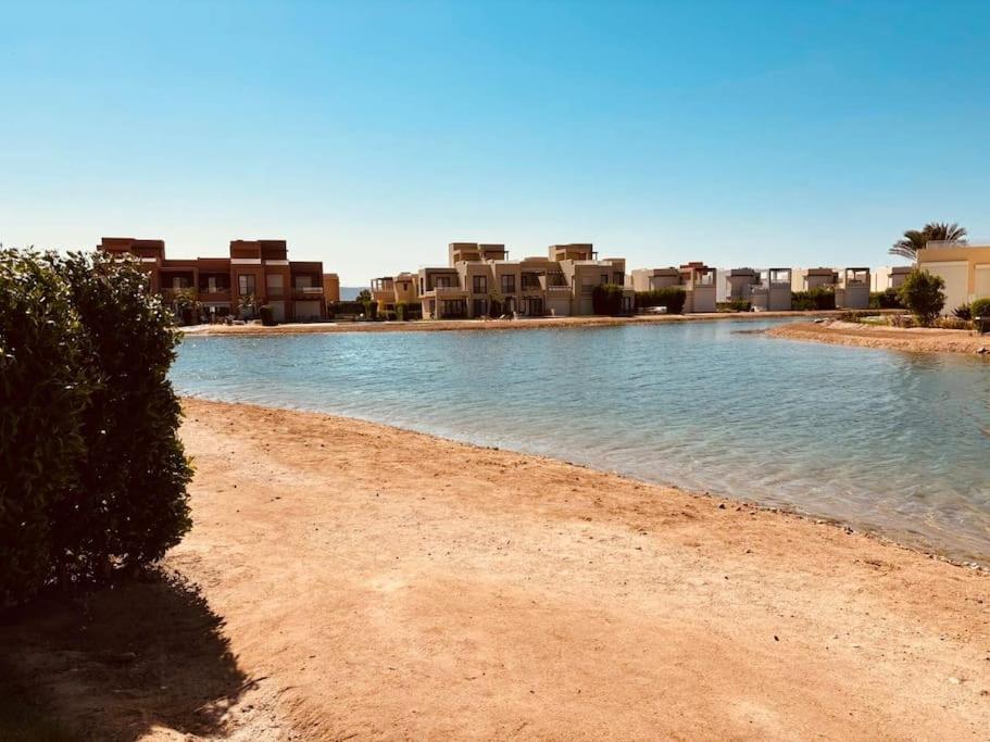 Sunset Haven in Tawila TownHouse