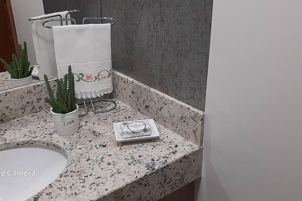 Atrium Privê Caldas Novas - apartamento encantador