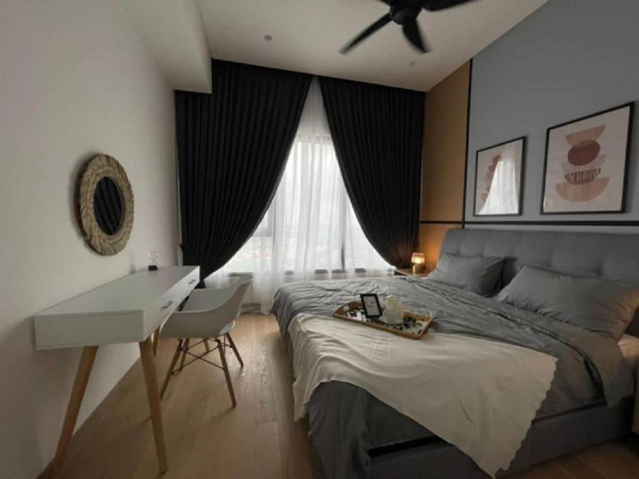 Luxury Suite Lucentia BBCC Infinity Pool