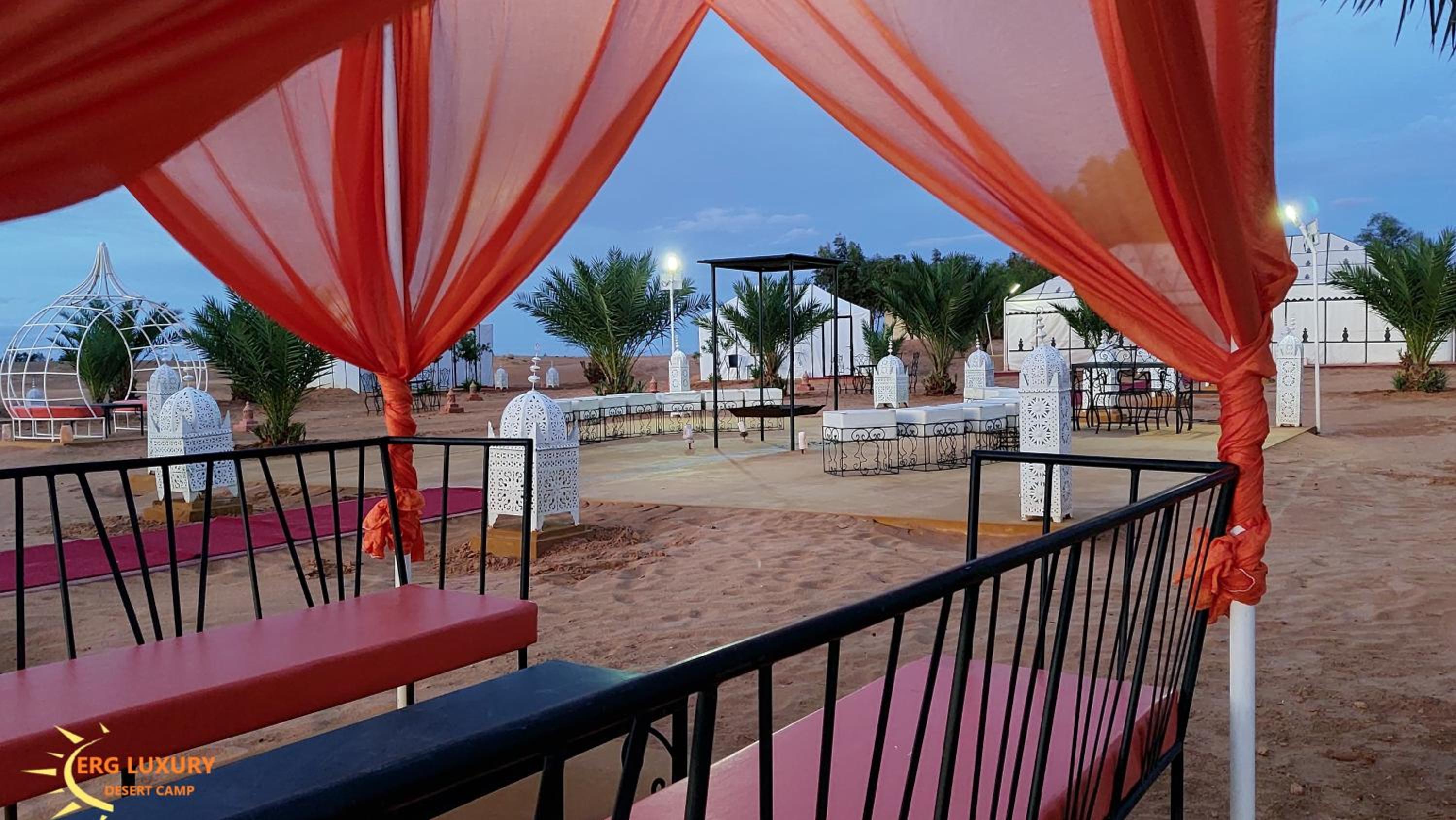 Dounia Luxury Camp