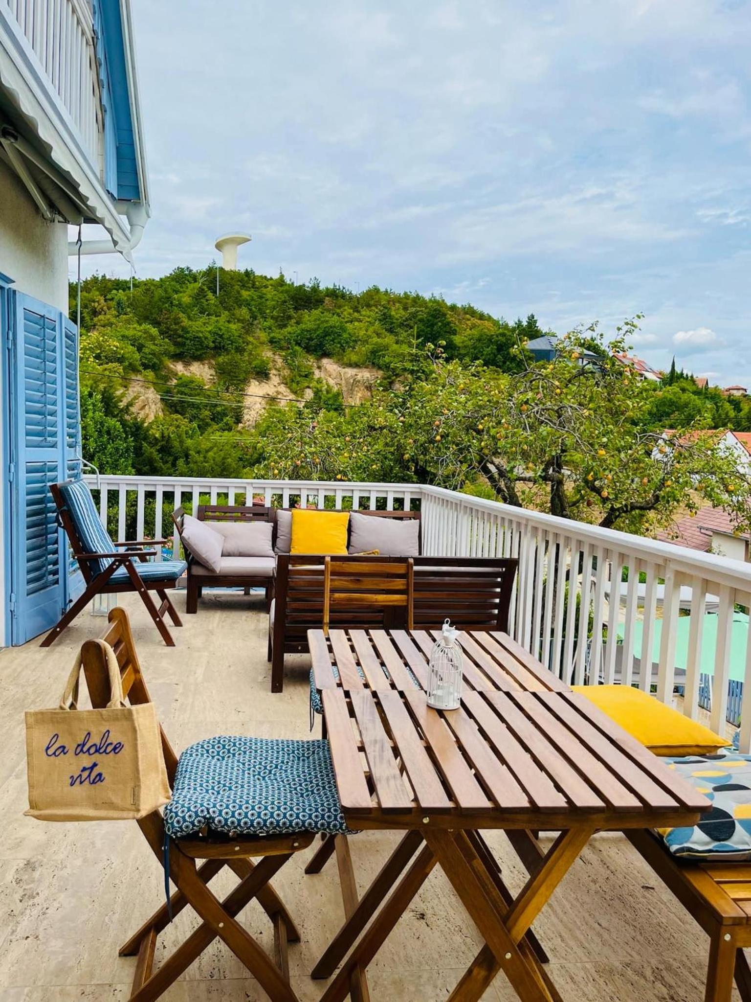 Villa Julia view 4
