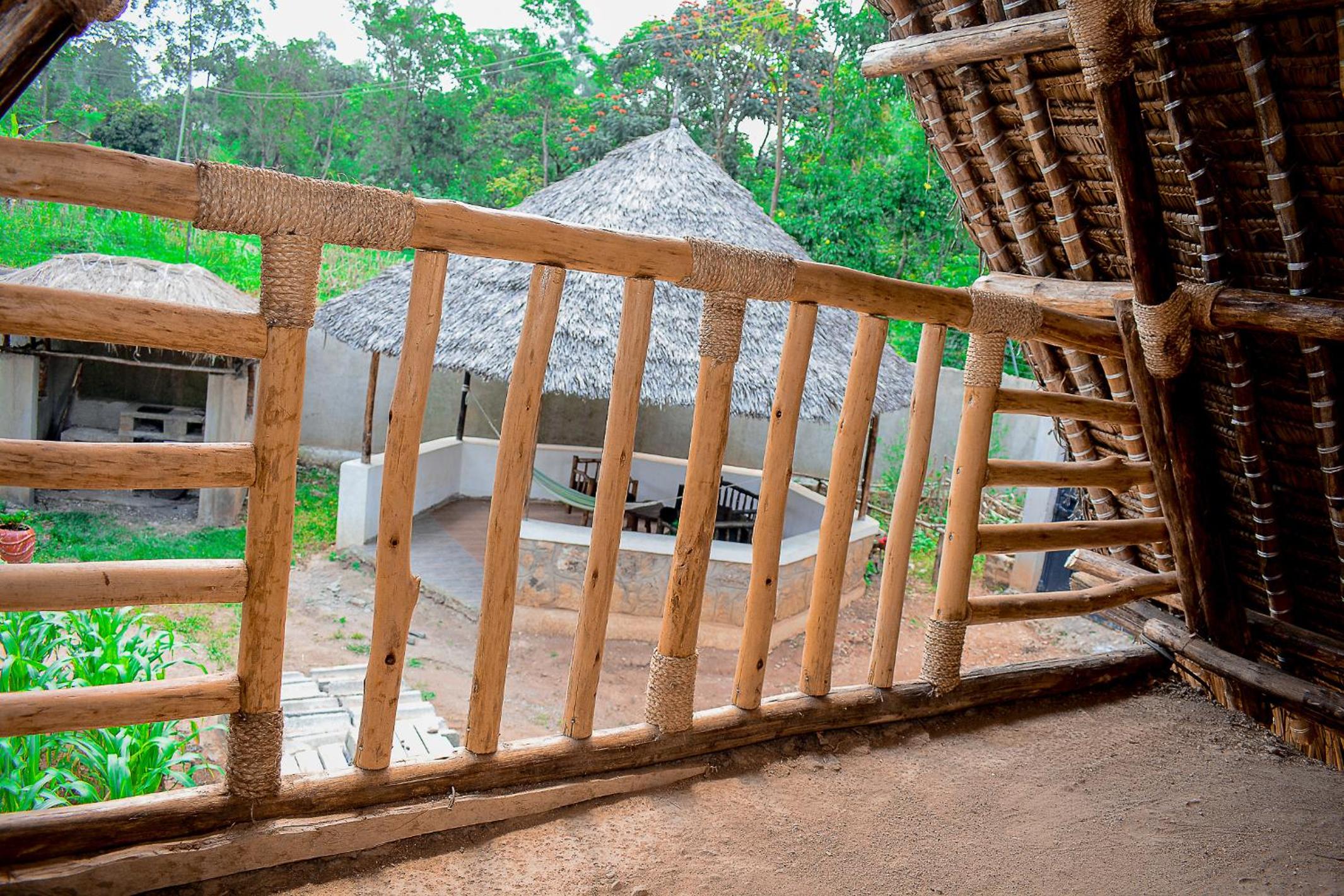 Tropical lodge