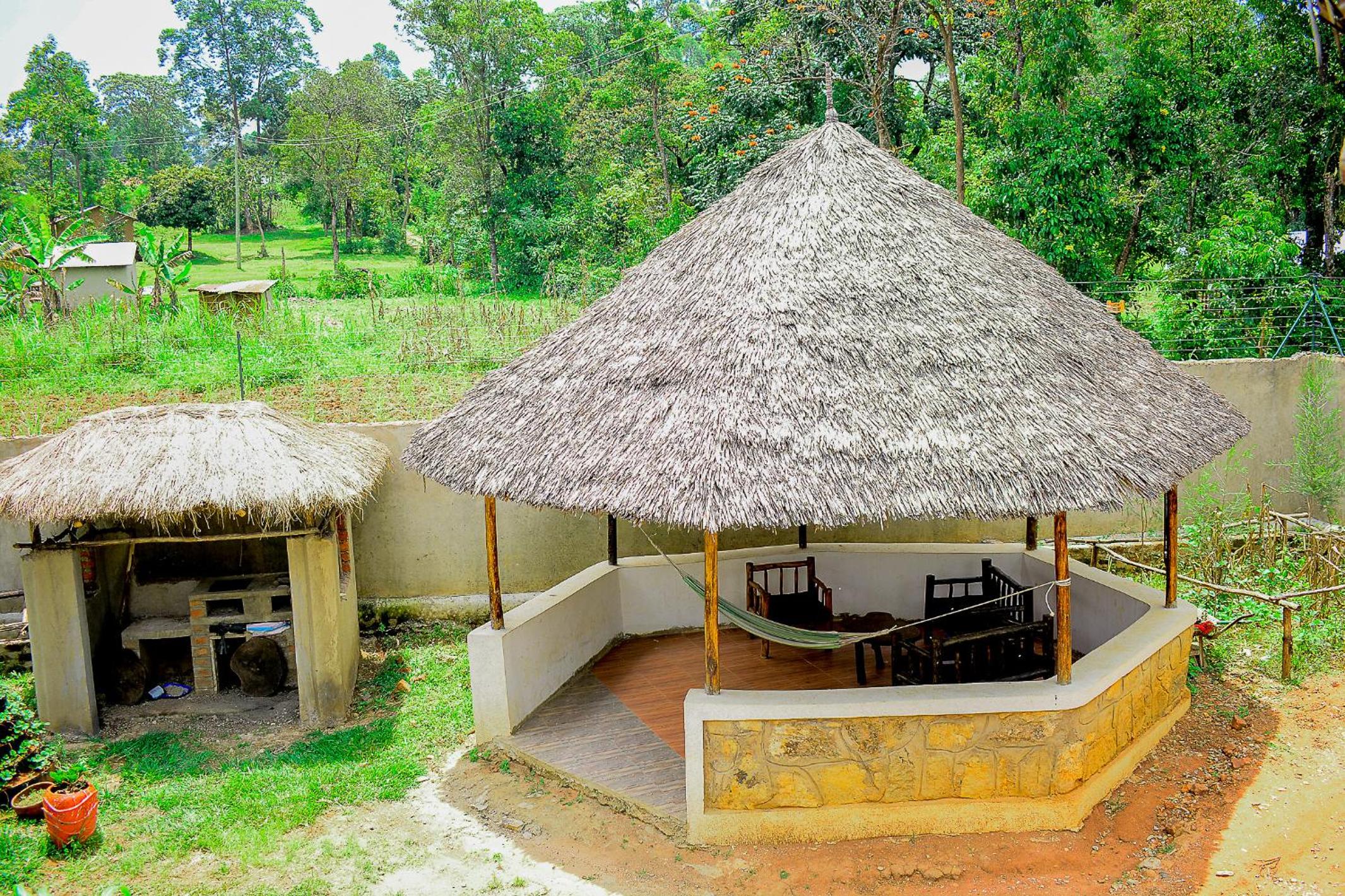 Tropical lodge