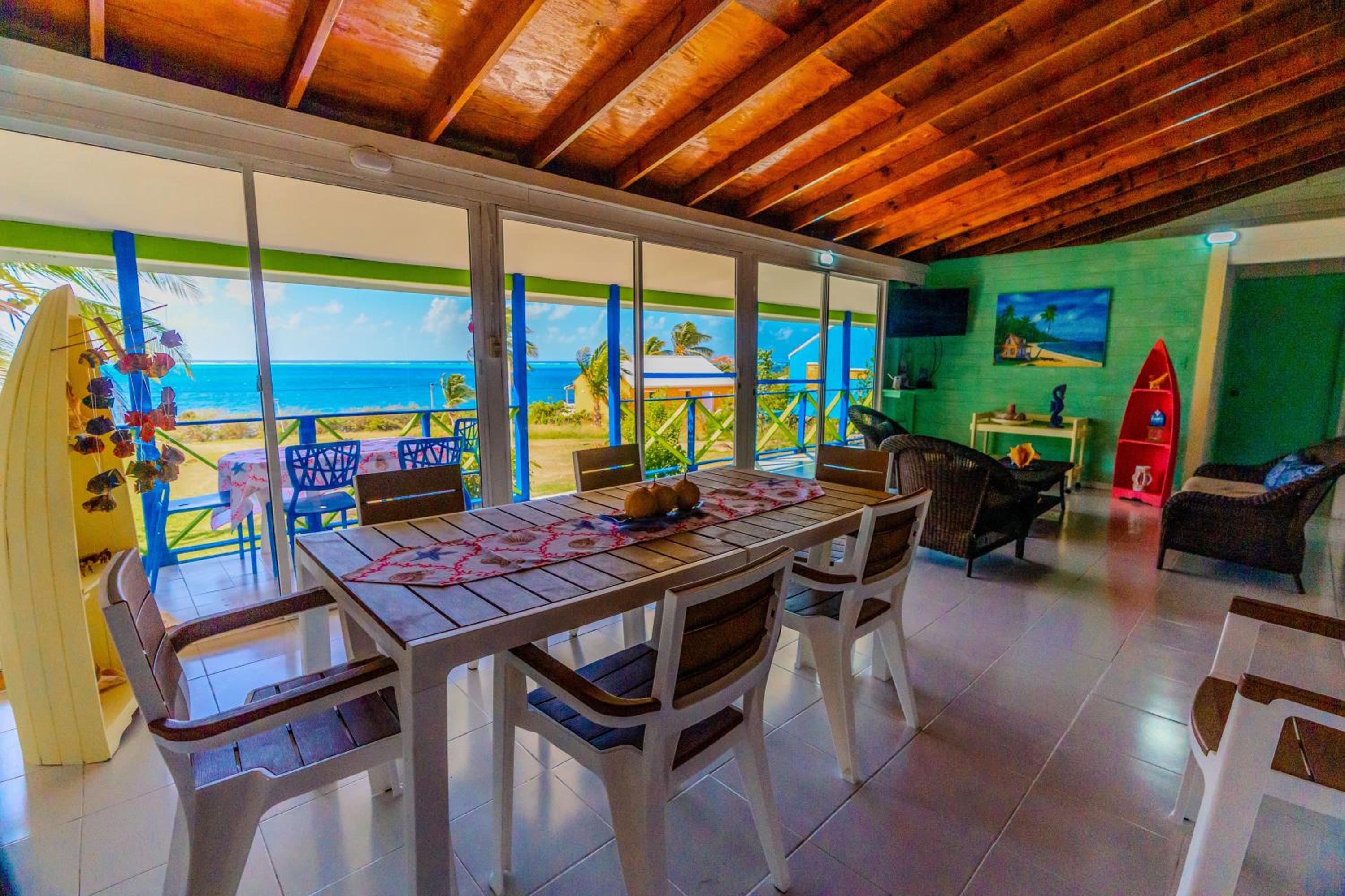 Casa frente al mar providencia
