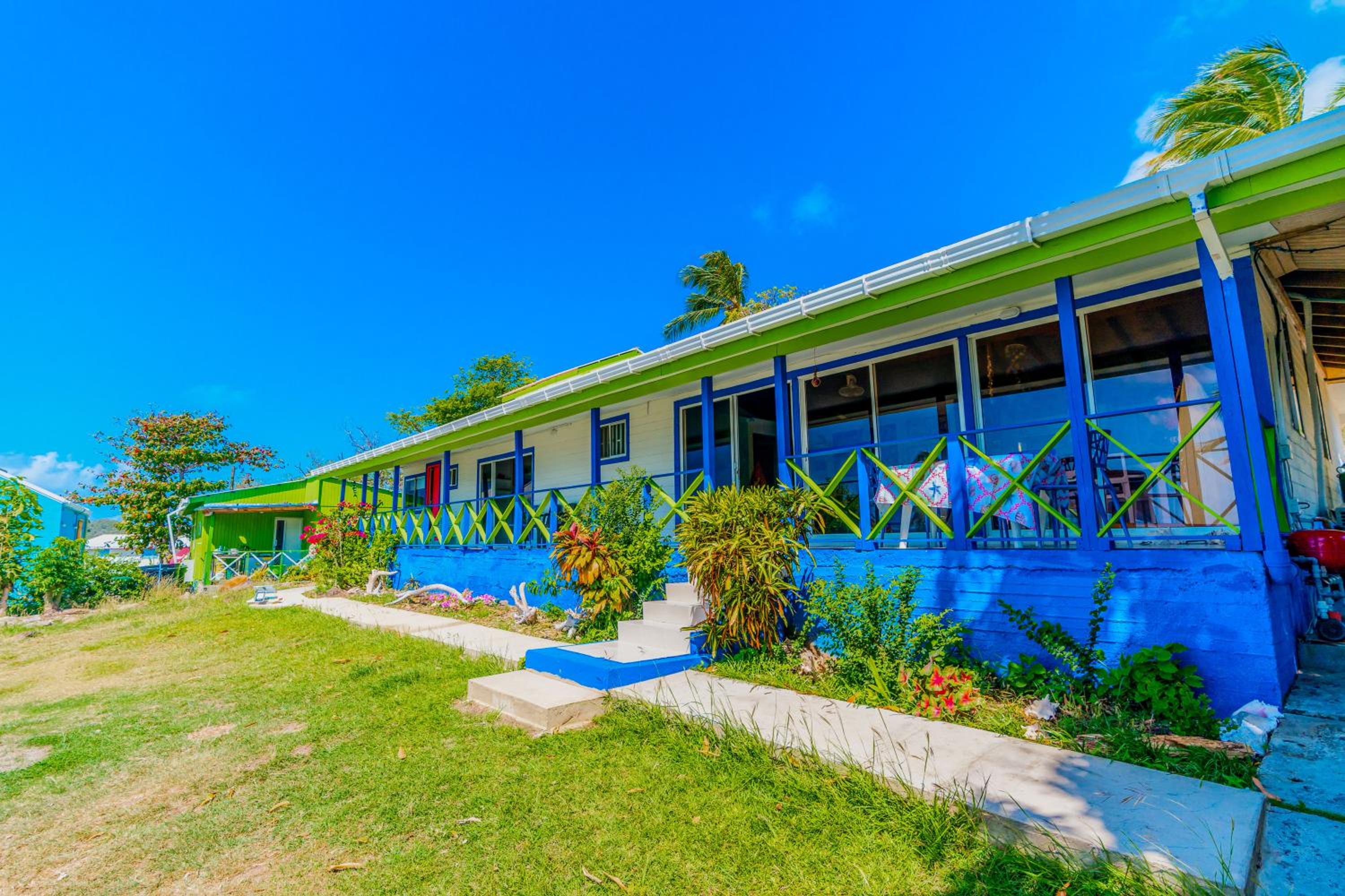 Casa frente al mar providencia