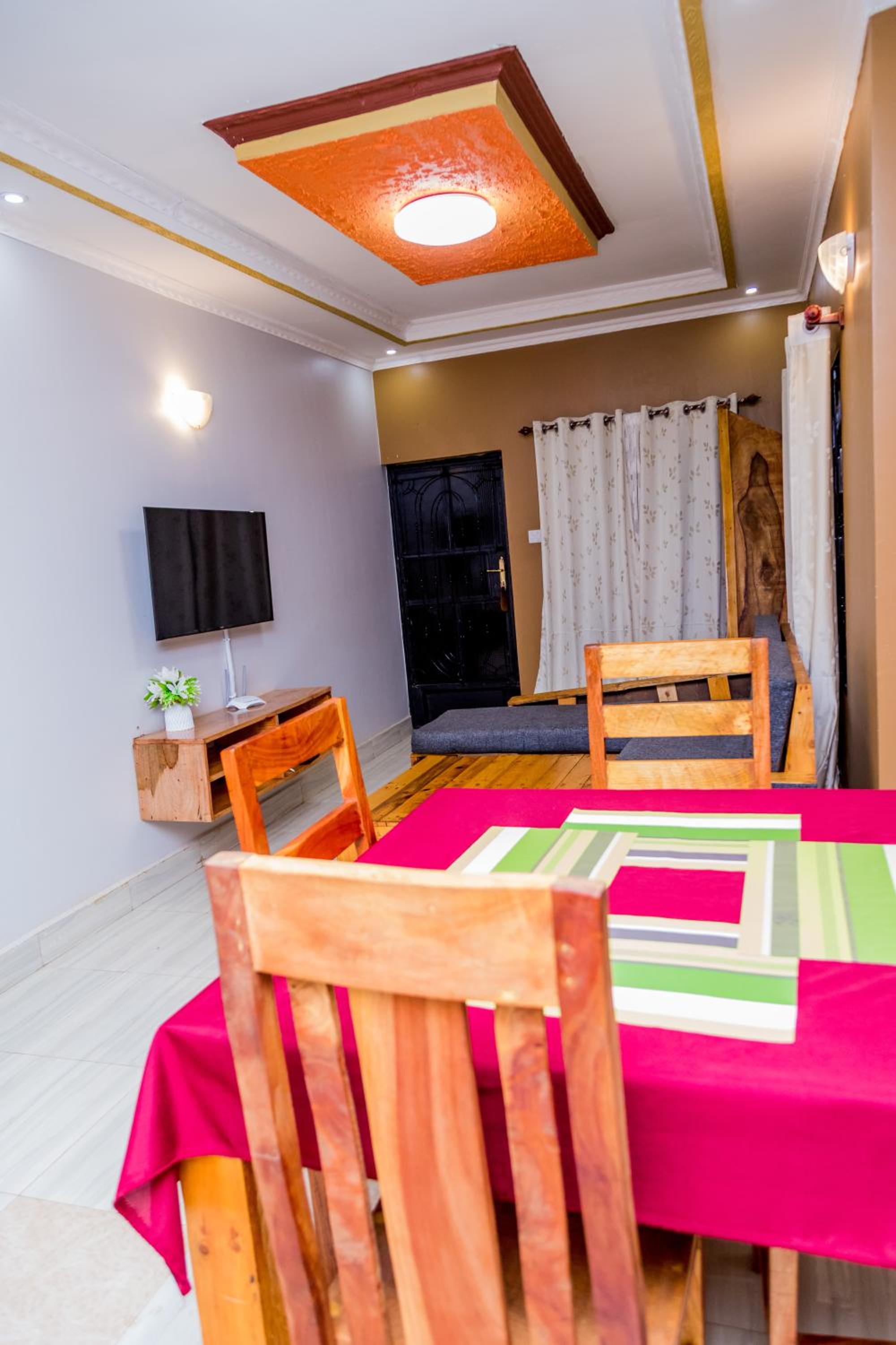 Maili 6 Private Apartments