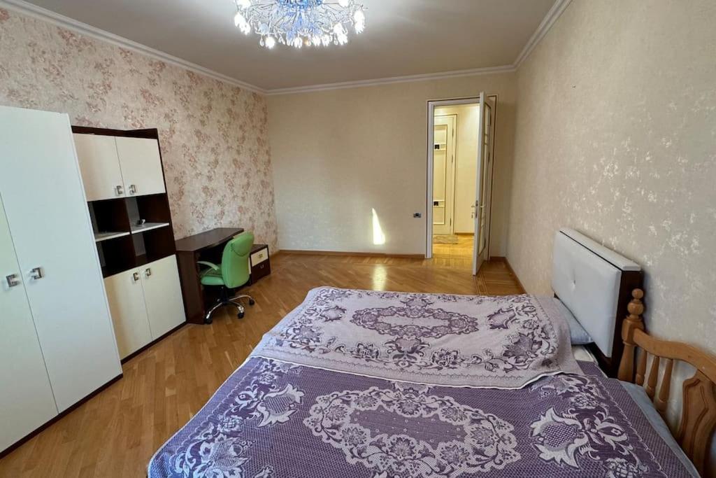 Chic Downtown Suite in Baku