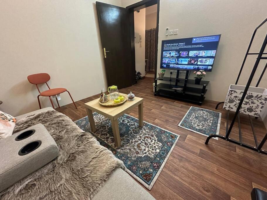 Elegant apartment in a quiet strategic location
