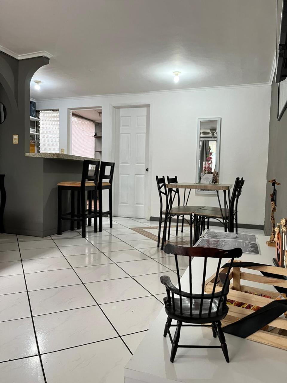 Todo cerca Apartamento Familiar en el corazón de San Salvador view 3
