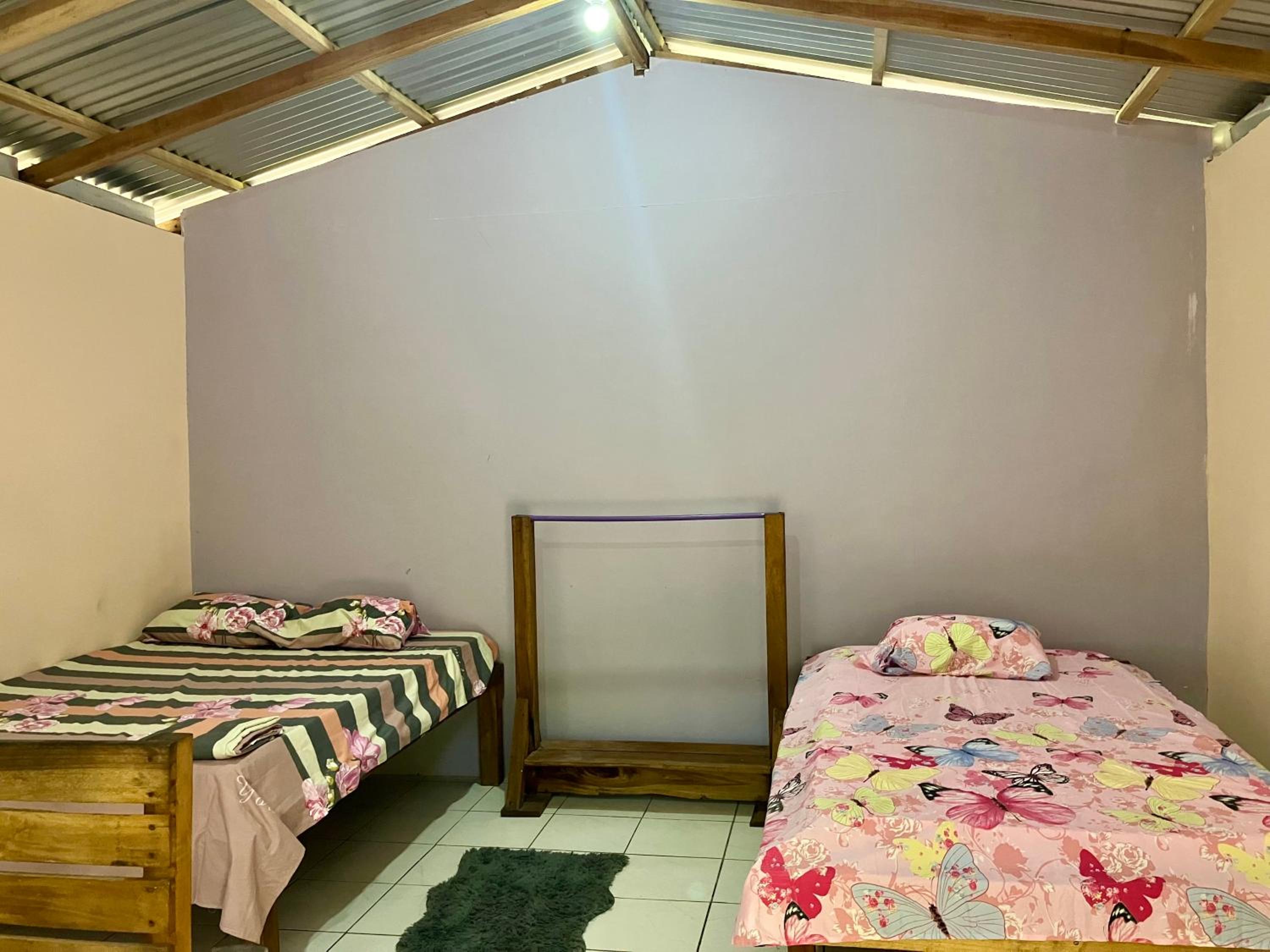 Camping Babsita-TIPI und Hütten und Stellplätze für Zelt und Camper direkt am Meer und See