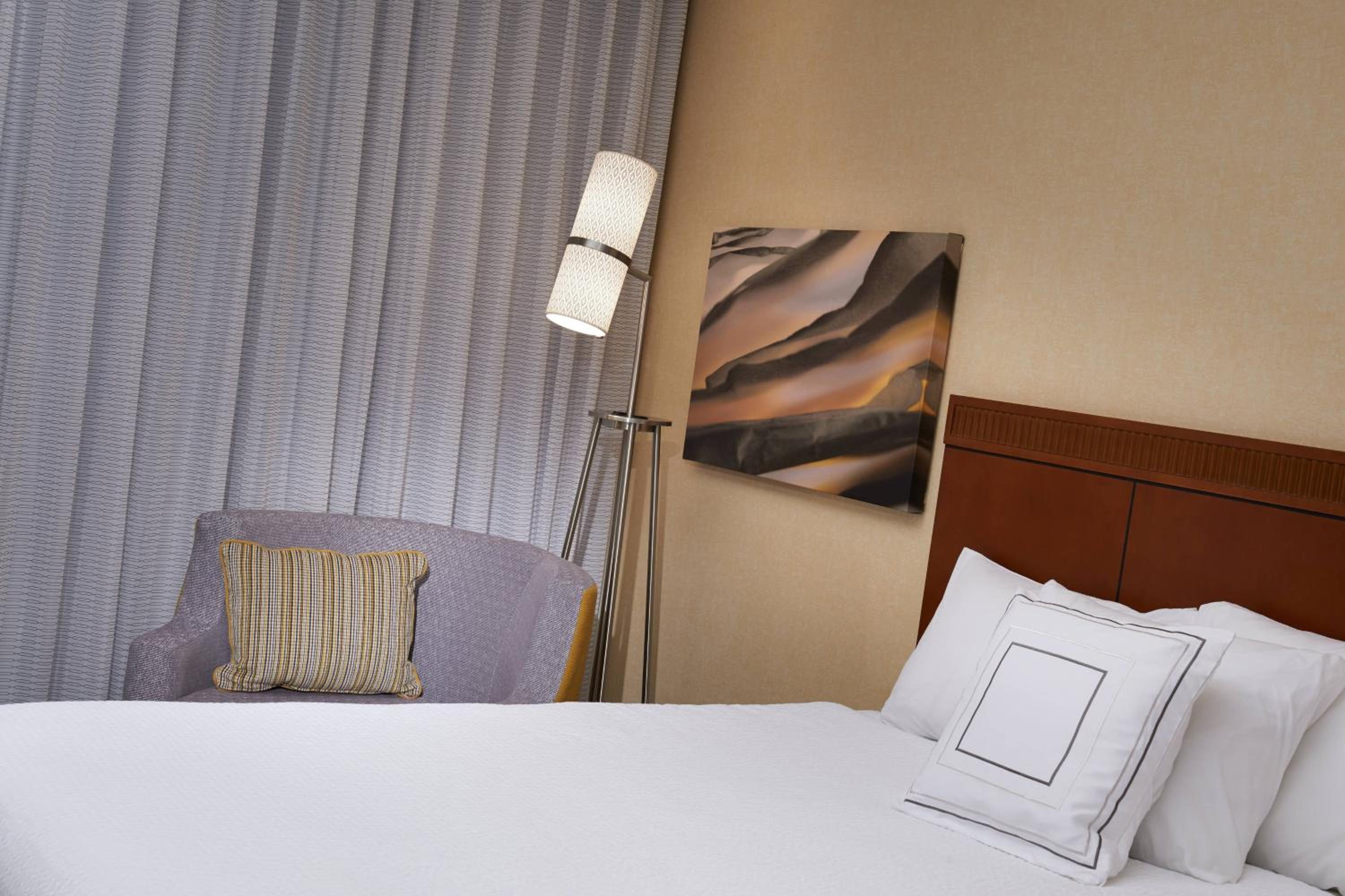 Lexington Vacations - Courtyard by Marriott Lexington North - Property Image 29