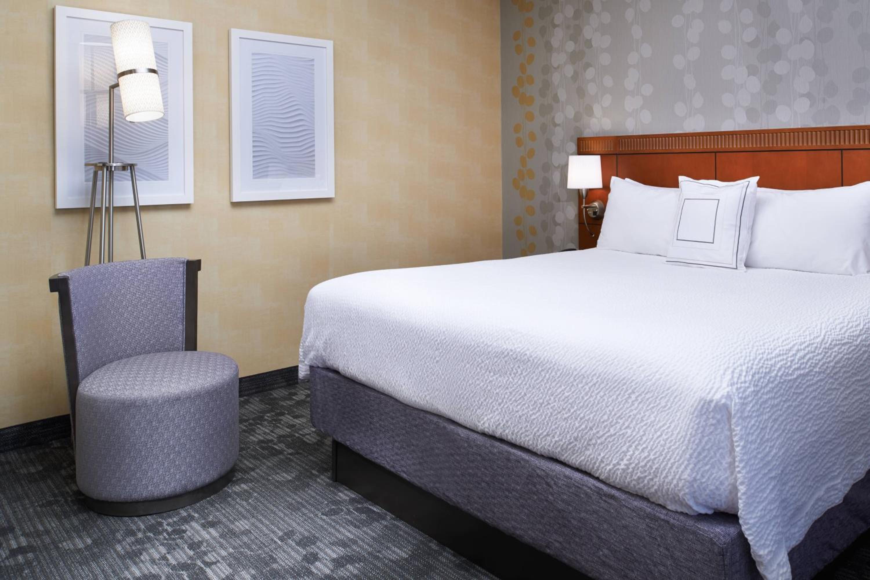 Lexington Vacations - Courtyard by Marriott Lexington North - Property Image 20