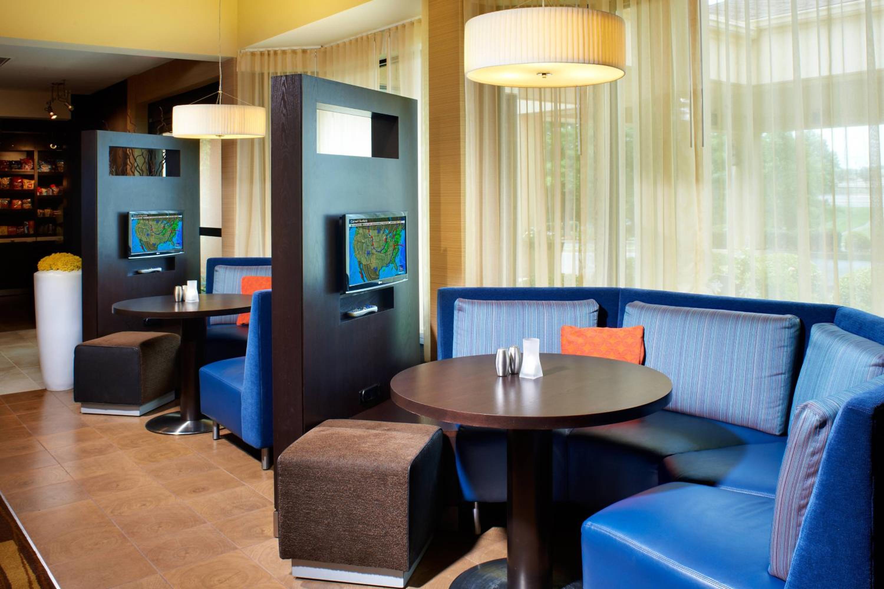 Lexington Vacations - Courtyard by Marriott Lexington North - Property Image 5