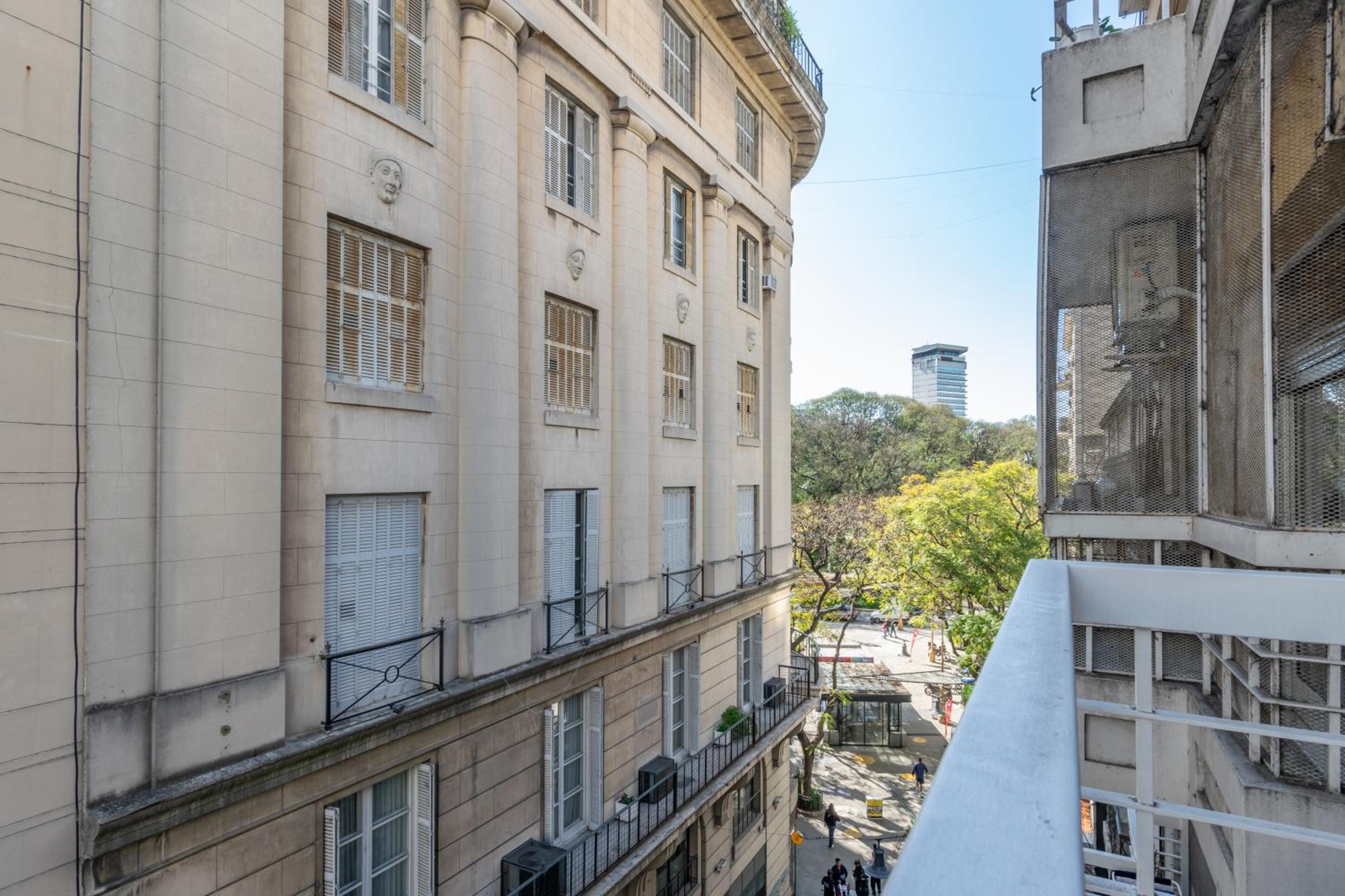 Studio a estrenar en Calle Florida - Wifi- 2 personas