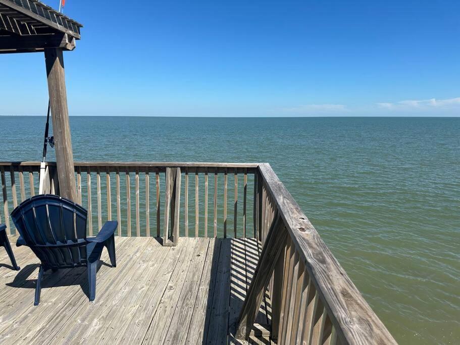 Sea 2 Believe! OceanFront! Pets Allowed view 3