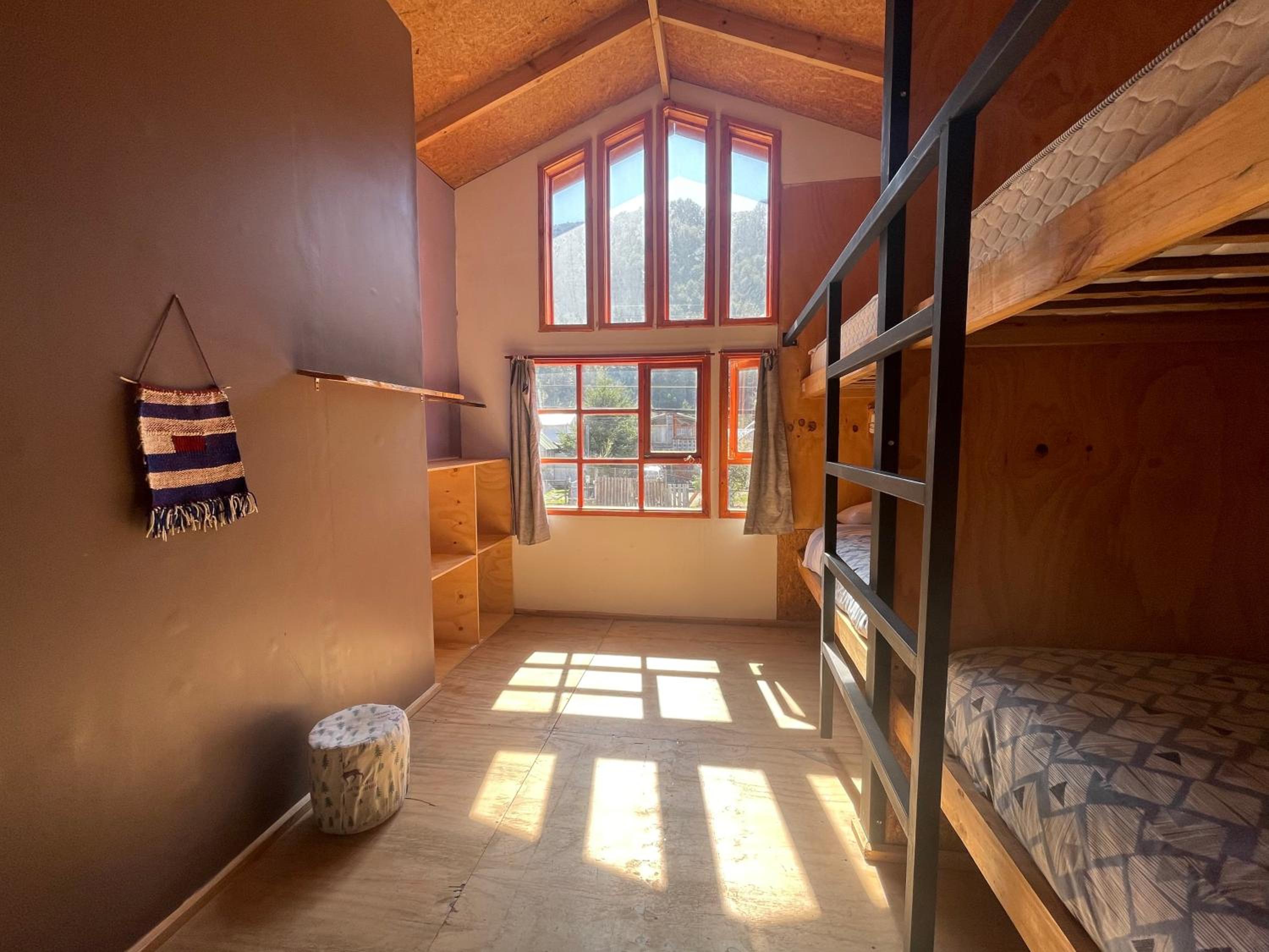 Mirlo’s hostel
