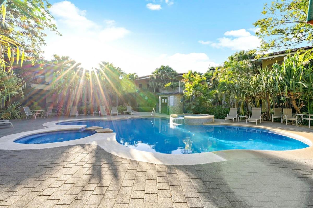 Poolside, Concierge, Private Veranda & Garden