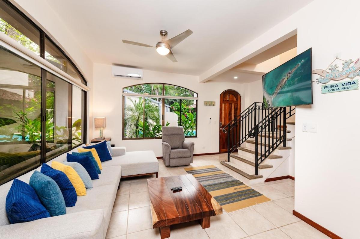 Beach-Walkable Poolside Garden Villa