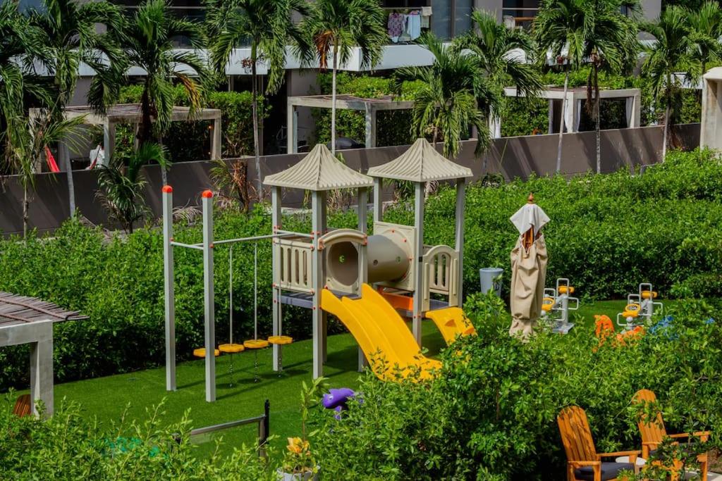 APARTAMENTO EN CARTAGENA CON SALiDA DIRECTA A LA PLAYA
