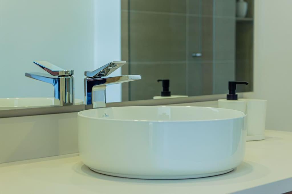 APARTAMENTO EN CARTAGENA CON SALiDA DIRECTA A LA PLAYA