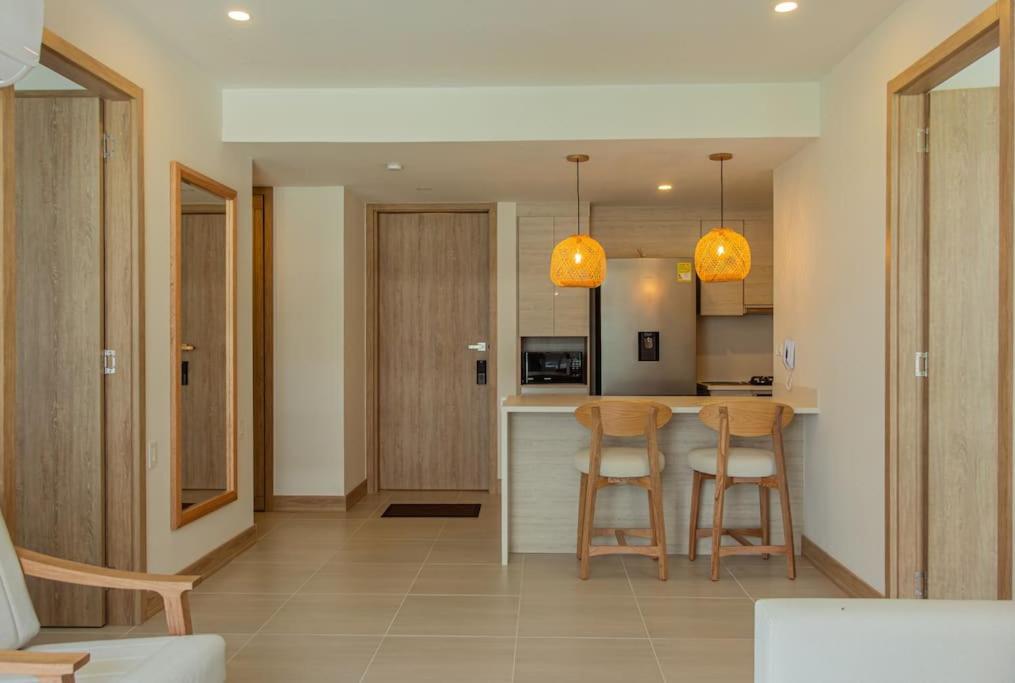 APARTAMENTO EN CARTAGENA CON SALiDA DIRECTA A LA PLAYA