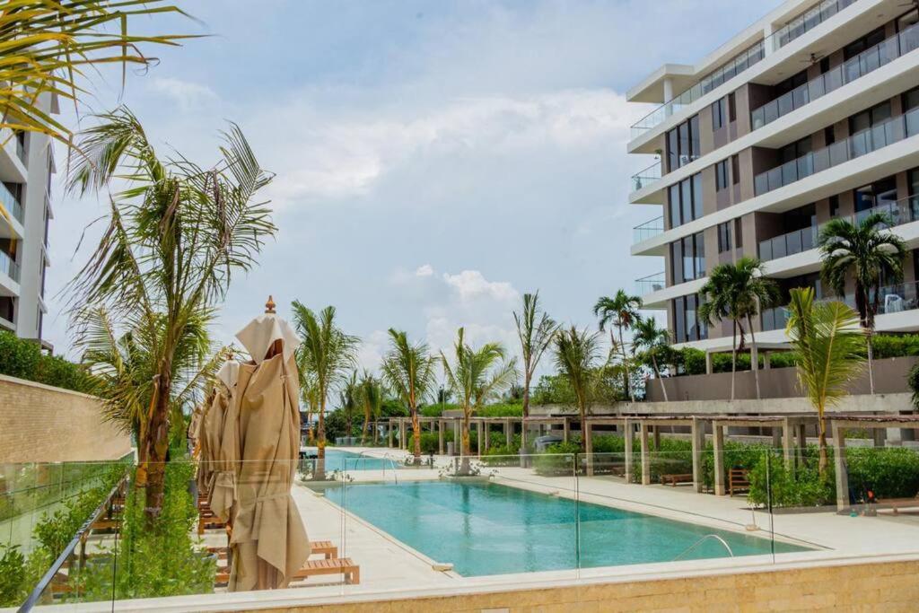 APARTAMENTO EN CARTAGENA CON SALiDA DIRECTA A LA PLAYA