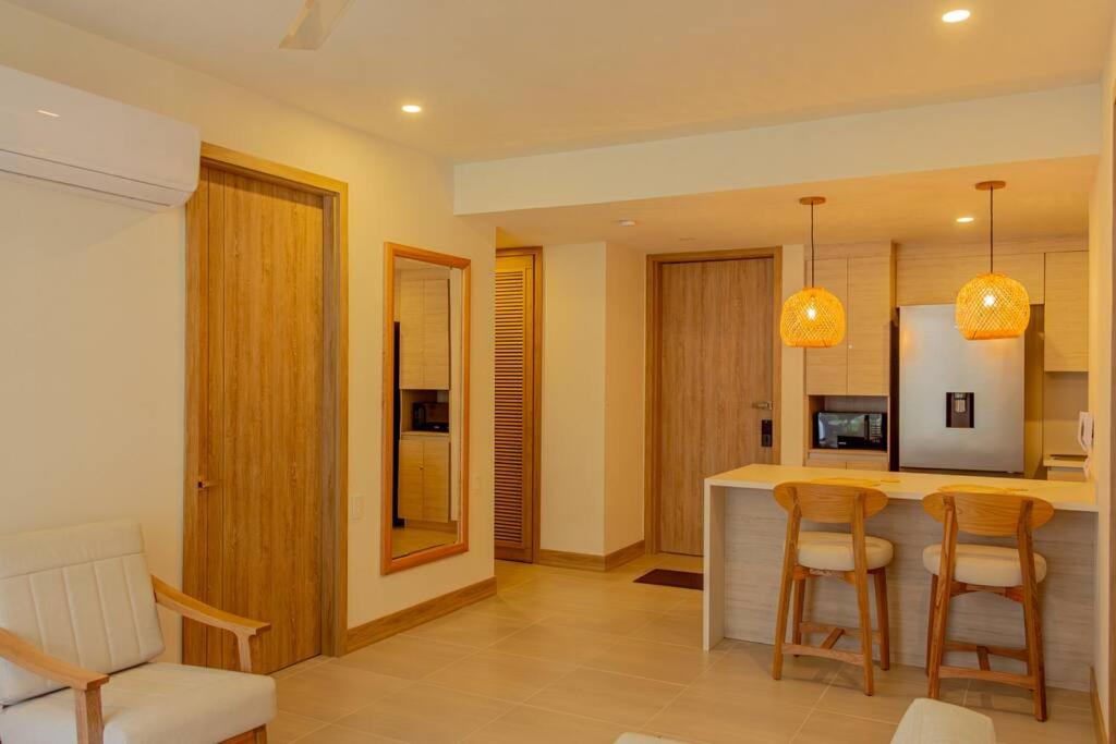 APARTAMENTO EN CARTAGENA CON SALiDA DIRECTA A LA PLAYA