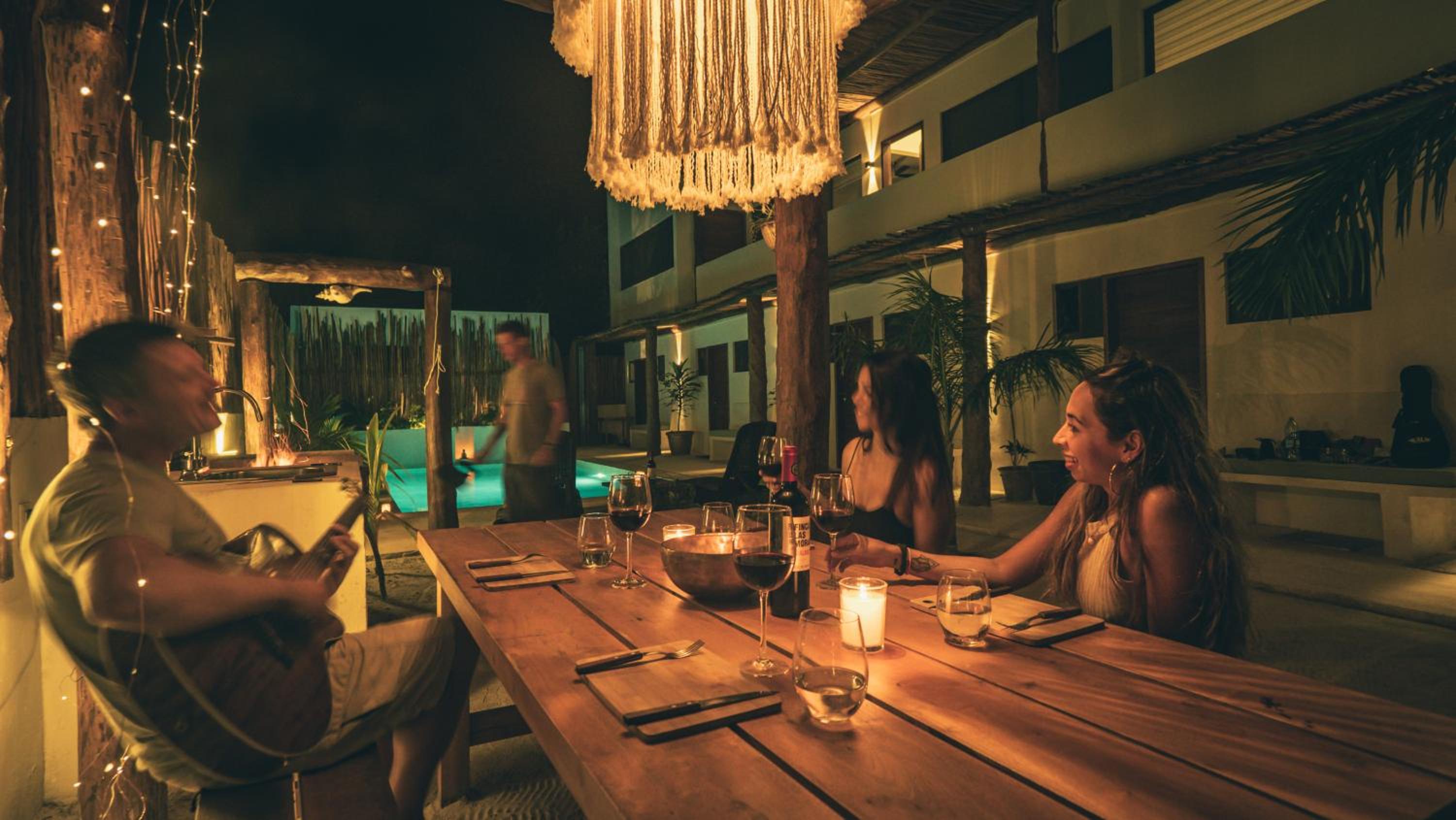 dining