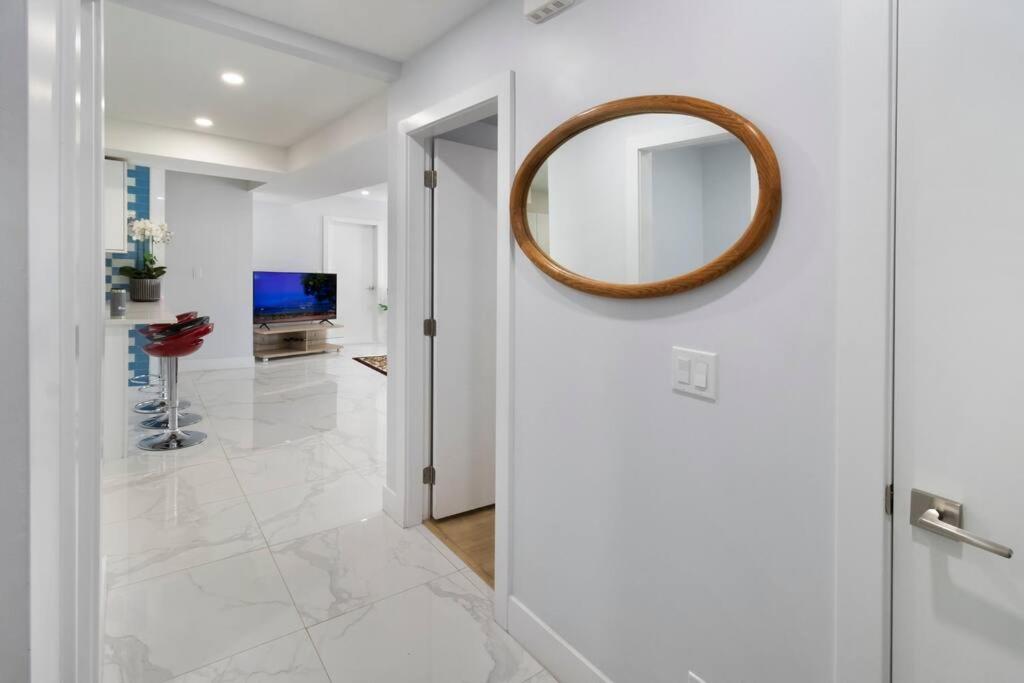 Modern Bright Whole House Major attractions nearby