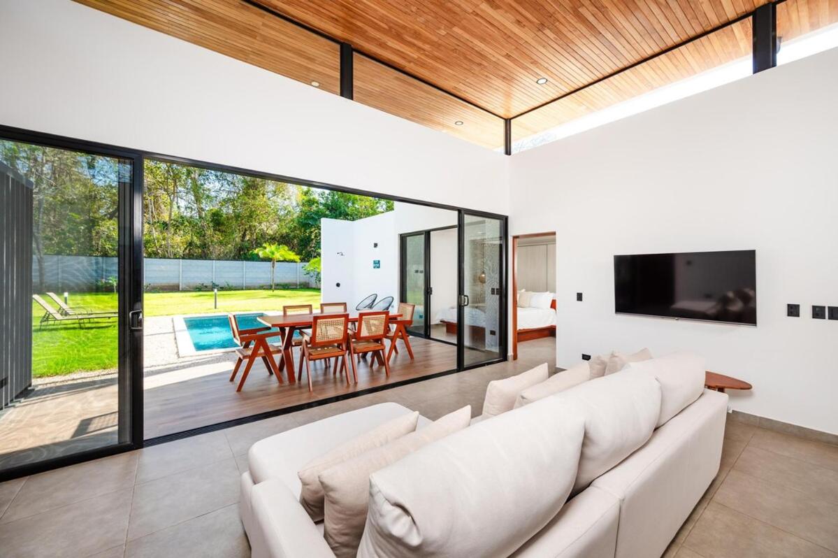Private Modern Villa with Pool