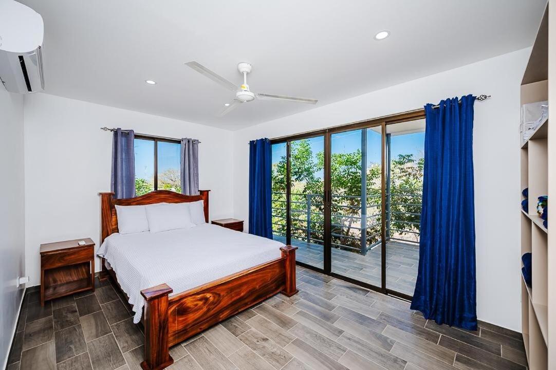 Charming Apartment Steps to the Beach