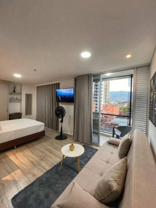 Loft Confort Torre Zurich 601